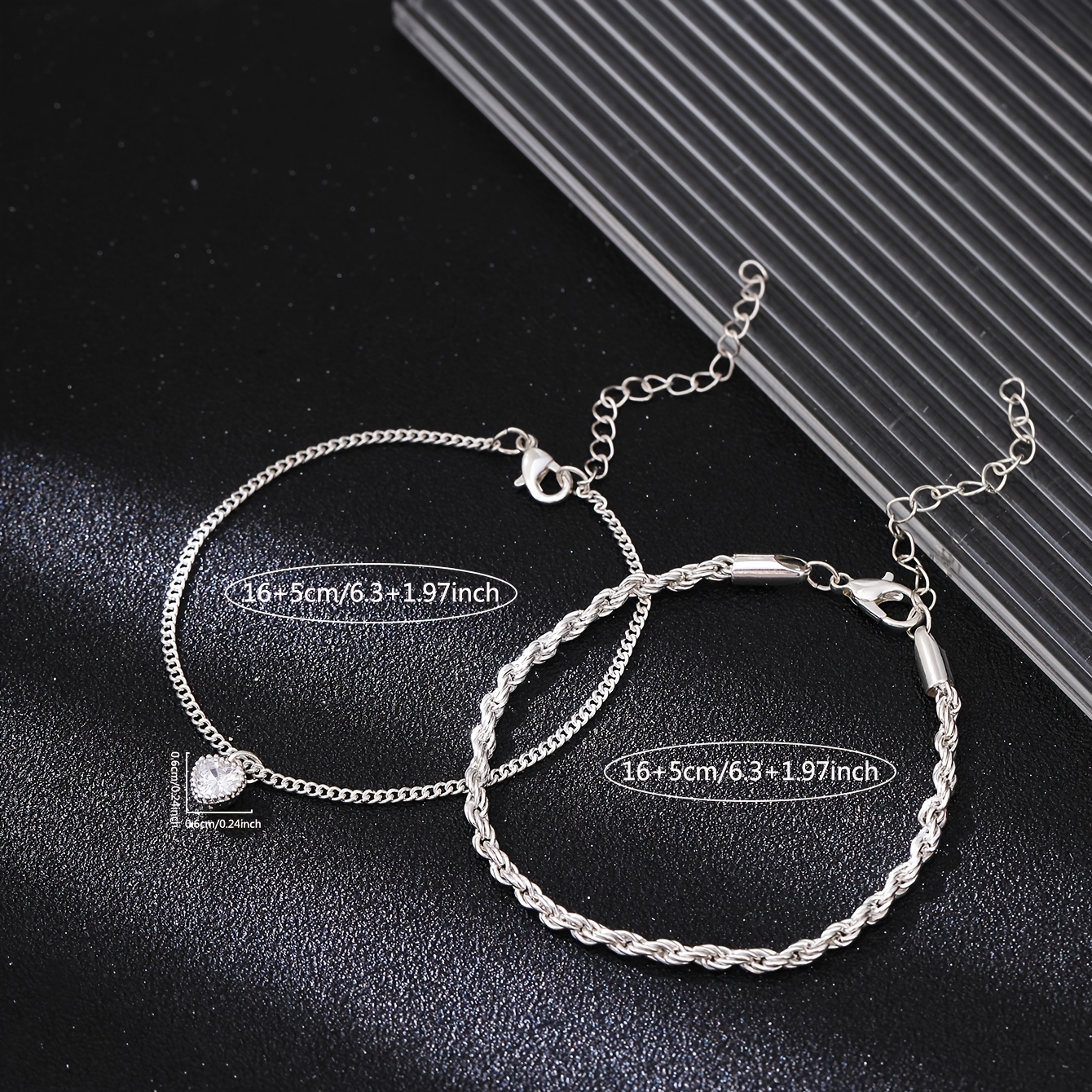 Fashionable Set of 2 Bracelets for Women, Elegant Gift Set